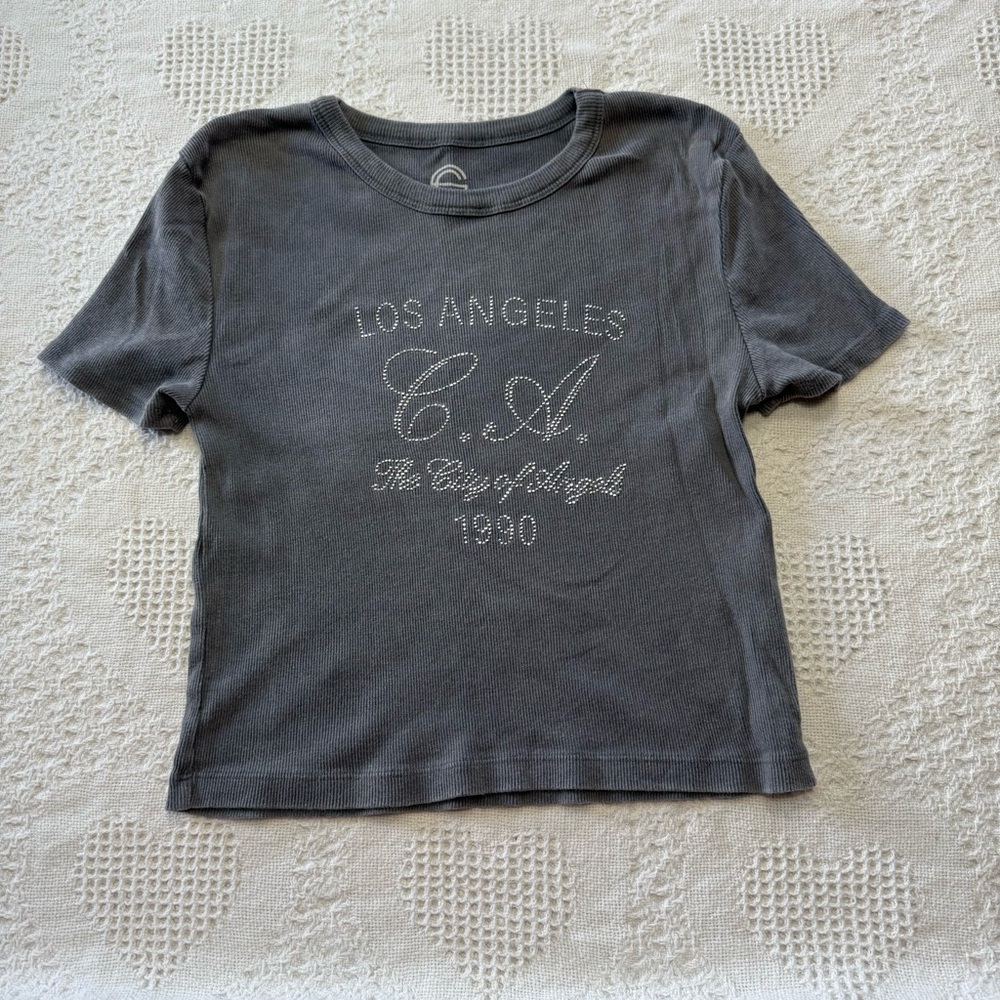 Social Culture Bedazzled Los Angeles Cropped Tee (M)